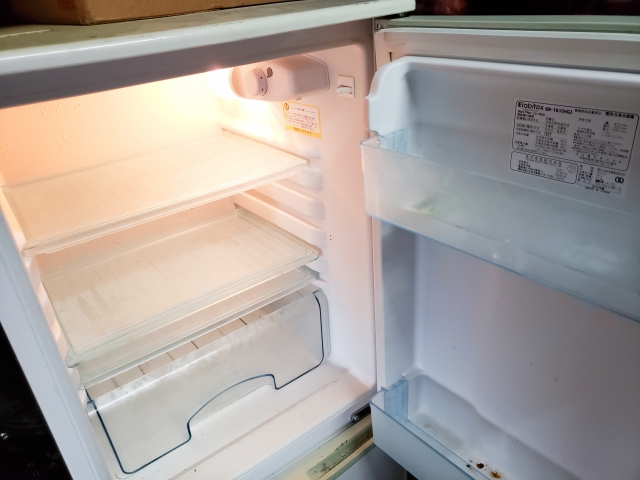 冷蔵庫を処分する際の注意点